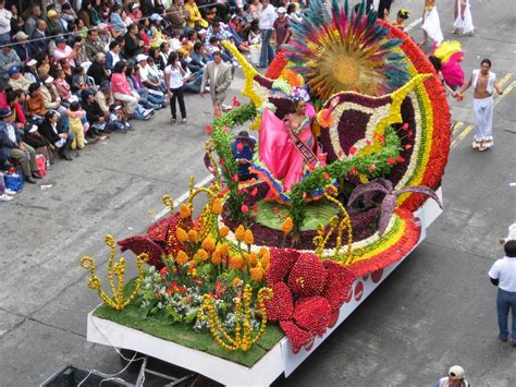  La Fiesta de las Flores de los Tayronas: Muinaisen Kulttuurin Kuin Kukka Avautuu Tieteellisen Tutkimuksen Silmissä