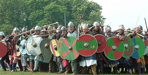  The Battle of Maldon: Anglo-Saxon Resistance Against Viking Incursions and the Complex Tapestry of Early Medieval Warfare